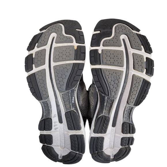 Asics Gel Nimbus 20 Running Shoes sz 11 Mens Gray Snake Print Low Top Lace Up - Picture 9 of 11